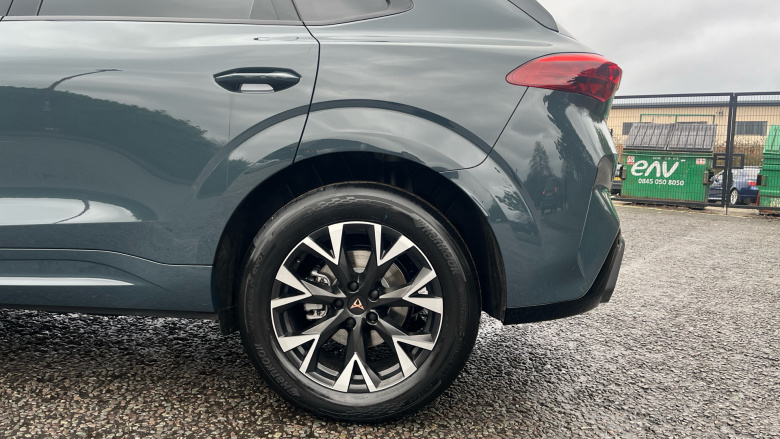 CUPRA Terramar 1.5 eTSI 150 V1 5dr DSG Petrol Hatchback